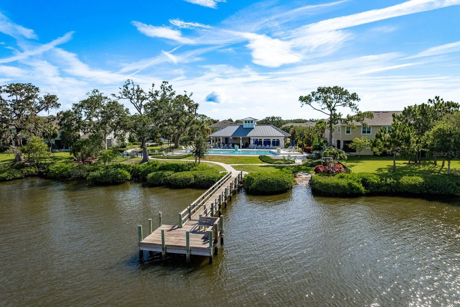1008 Mango Court Oldsmar FL 34677