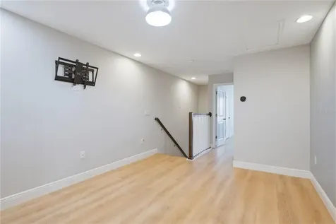 1008 Mango Court Oldsmar FL 34677