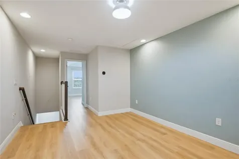 1008 Mango Court Oldsmar FL 34677