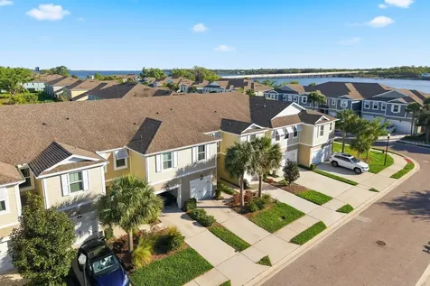 1008 Mango Court Oldsmar FL 34677
