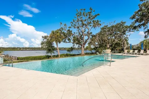 1008 Mango Court Oldsmar FL 34677