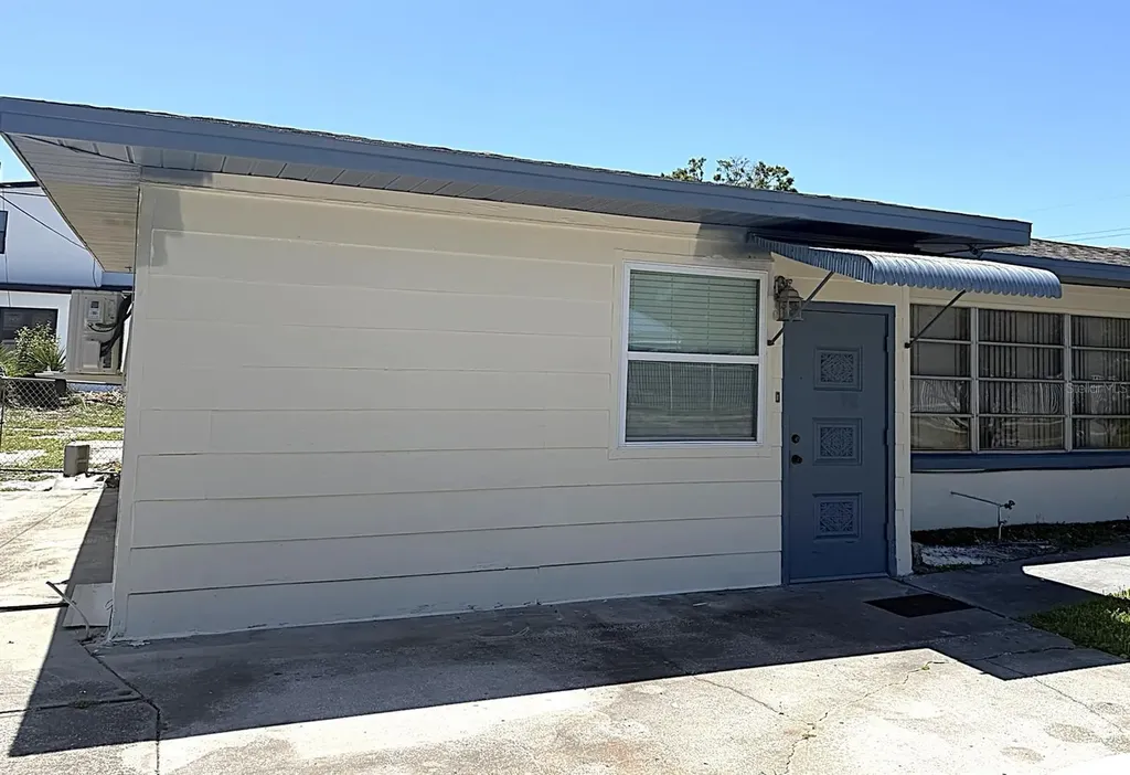 3022 W Walnut Street Tampa FL 33607