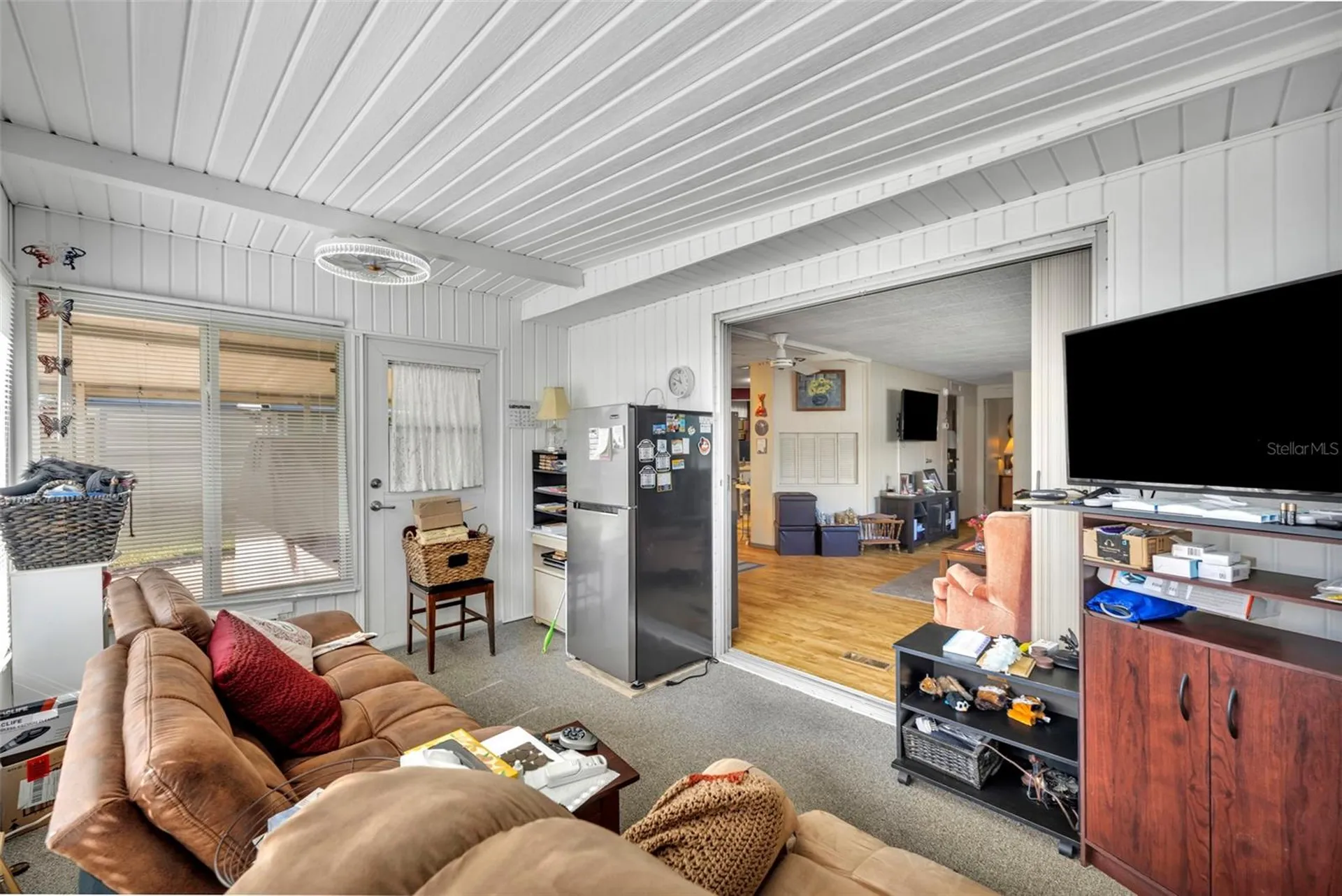 223 Paradise S Leesburg FL 34788