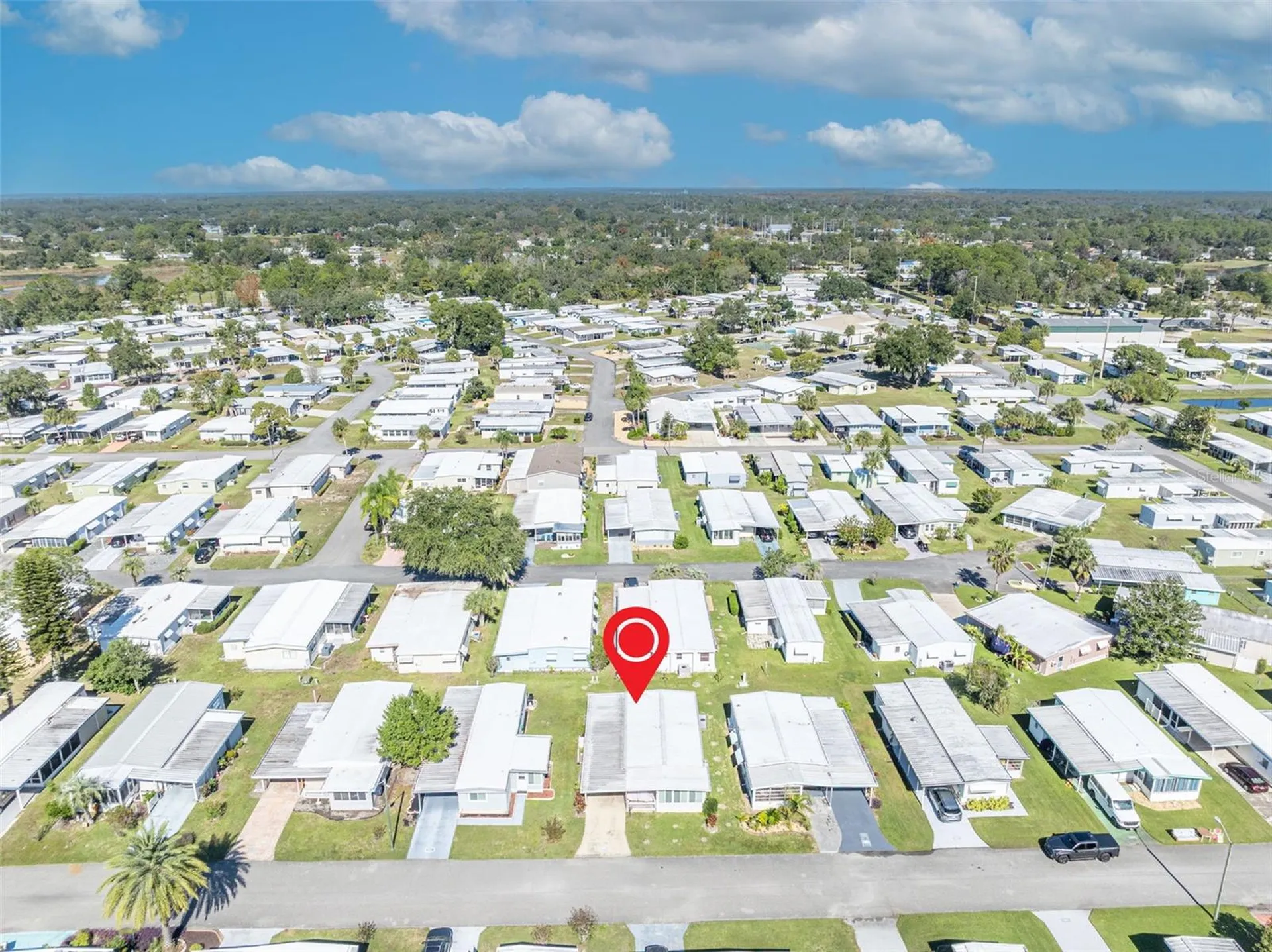 223 Paradise S Leesburg FL 34788