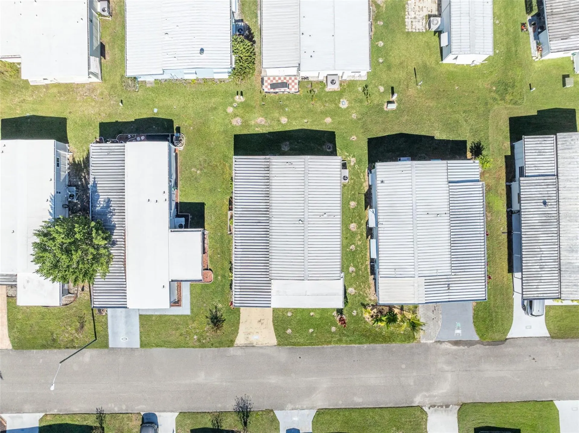 223 Paradise S Leesburg FL 34788