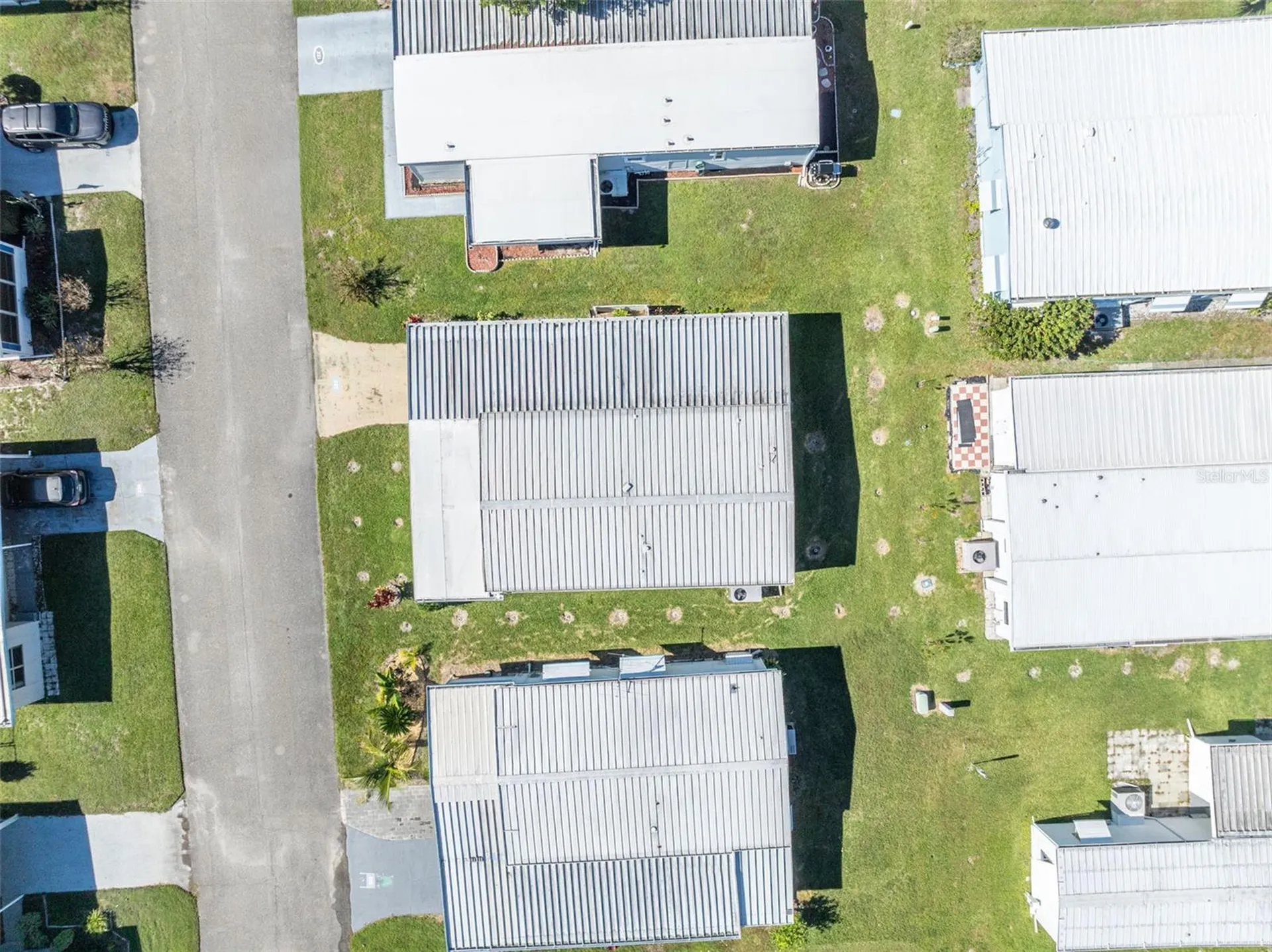 223 Paradise S Leesburg FL 34788