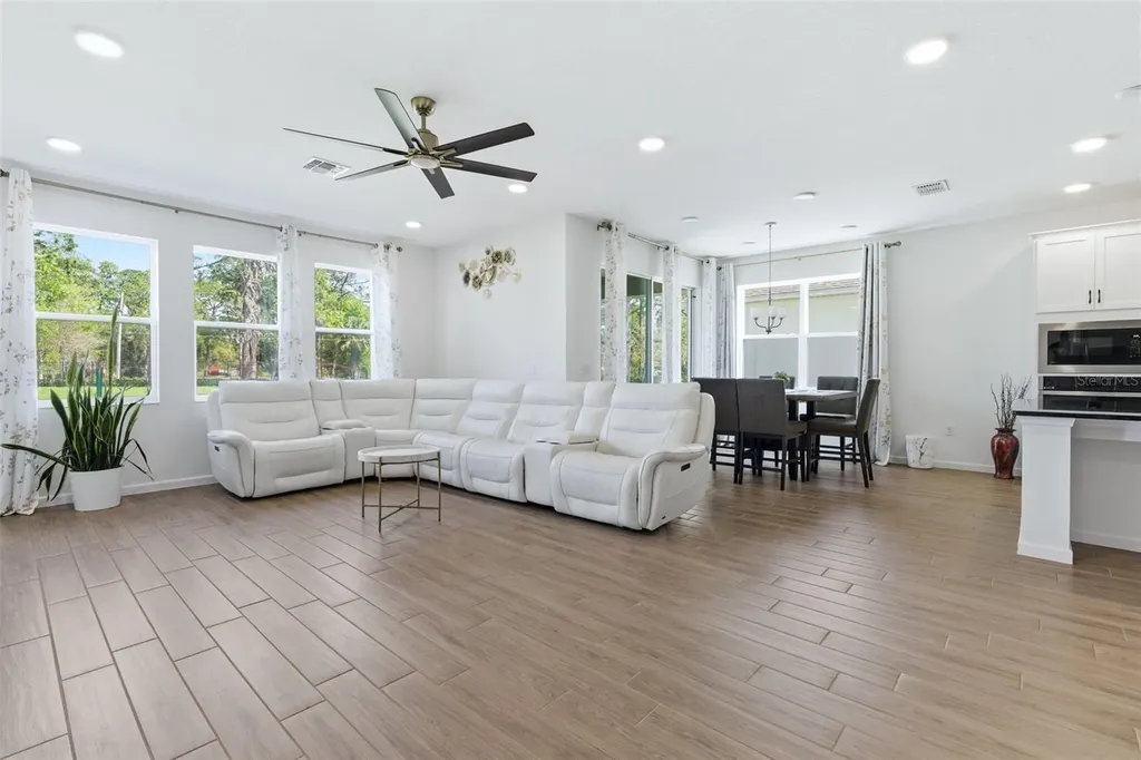1147 Franklin Tree Lane Sanford FL 32771