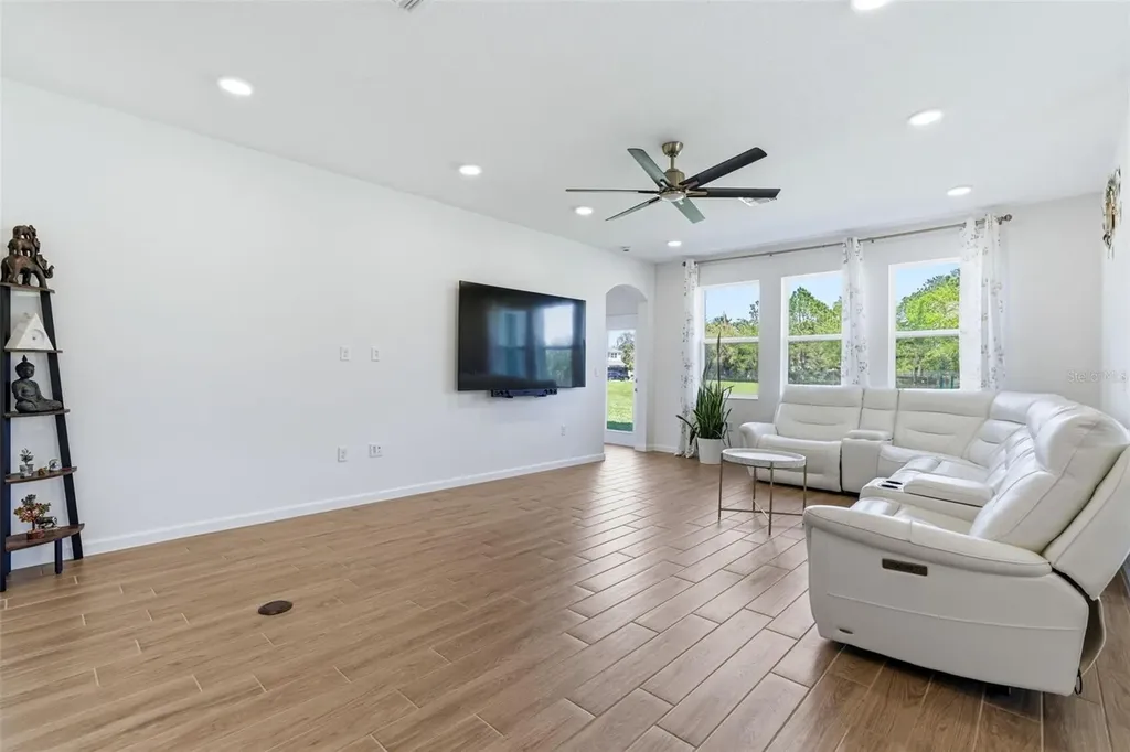 1147 Franklin Tree Lane Sanford FL 32771