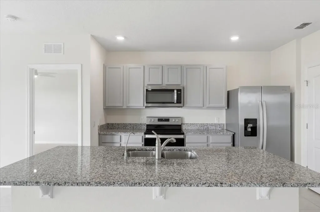 2829 Grandbury Grove Road Lakeland FL 33811