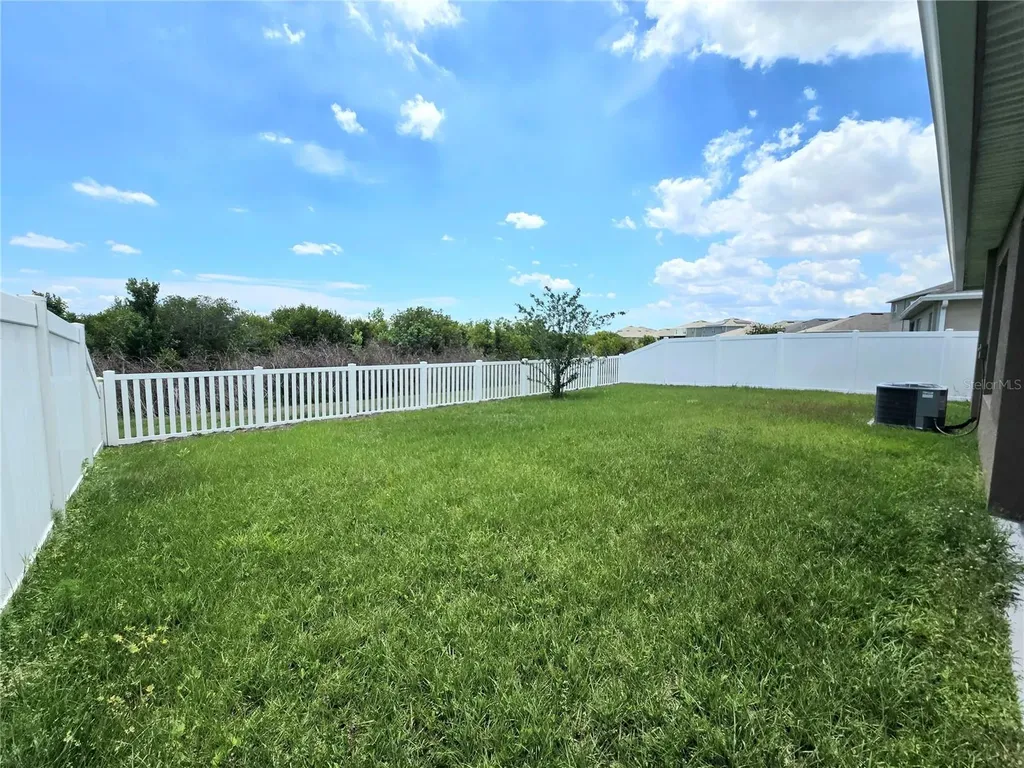 2829 Grandbury Grove Road Lakeland FL 33811