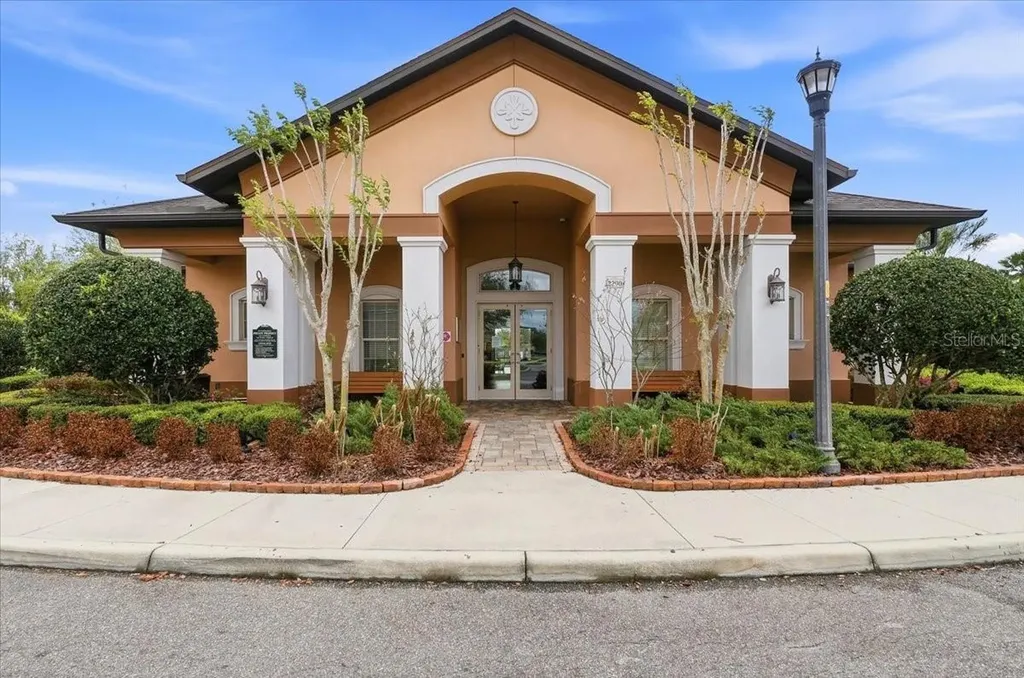 2829 Grandbury Grove Road Lakeland FL 33811