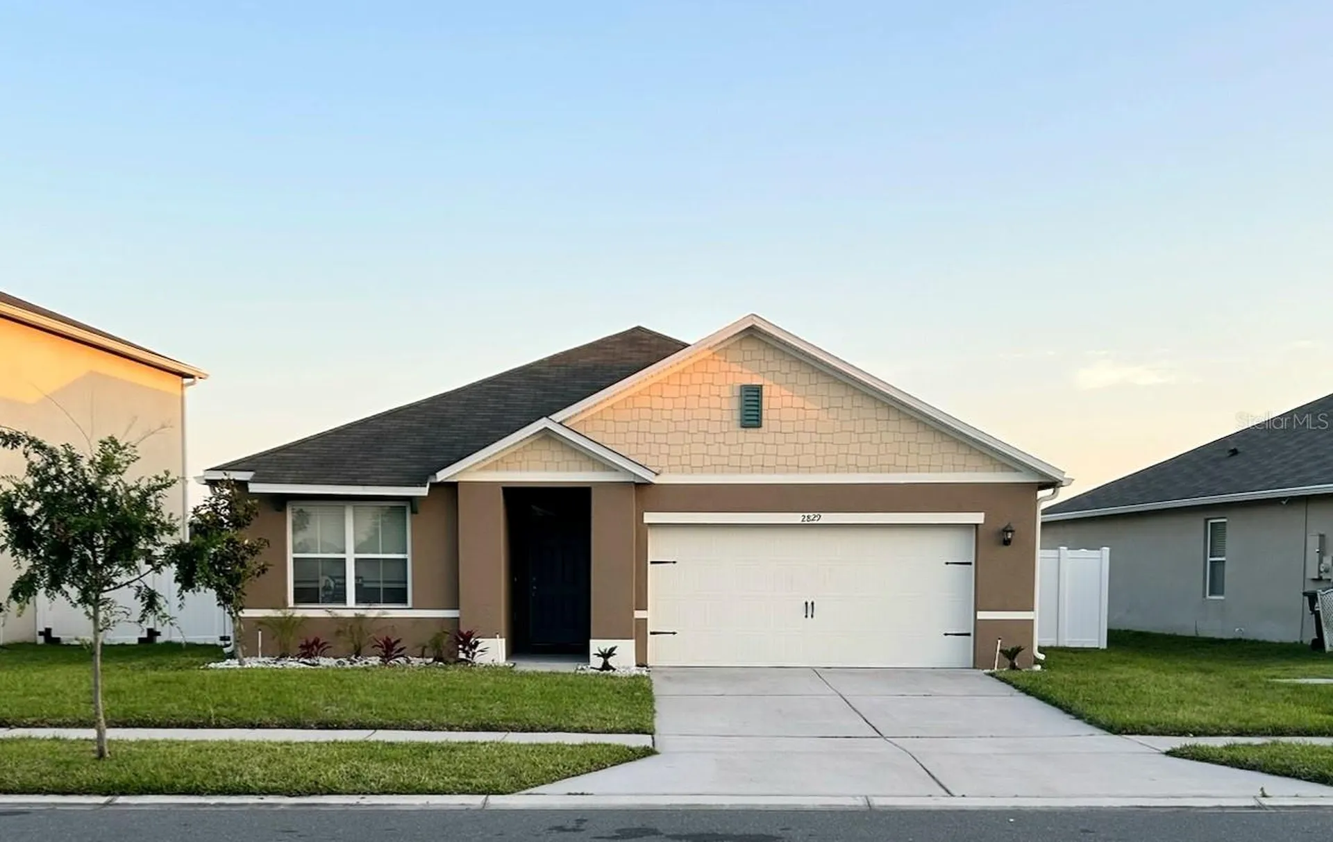 2829 Grandbury Grove Road Lakeland FL 33811