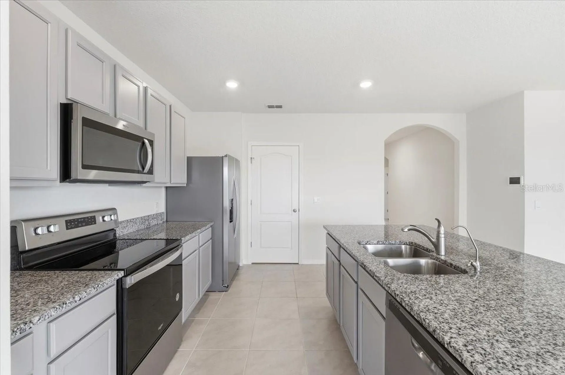 2829 Grandbury Grove Road Lakeland FL 33811