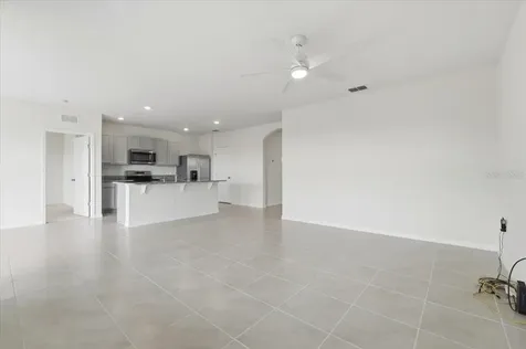 2829 Grandbury Grove Road Lakeland FL 33811