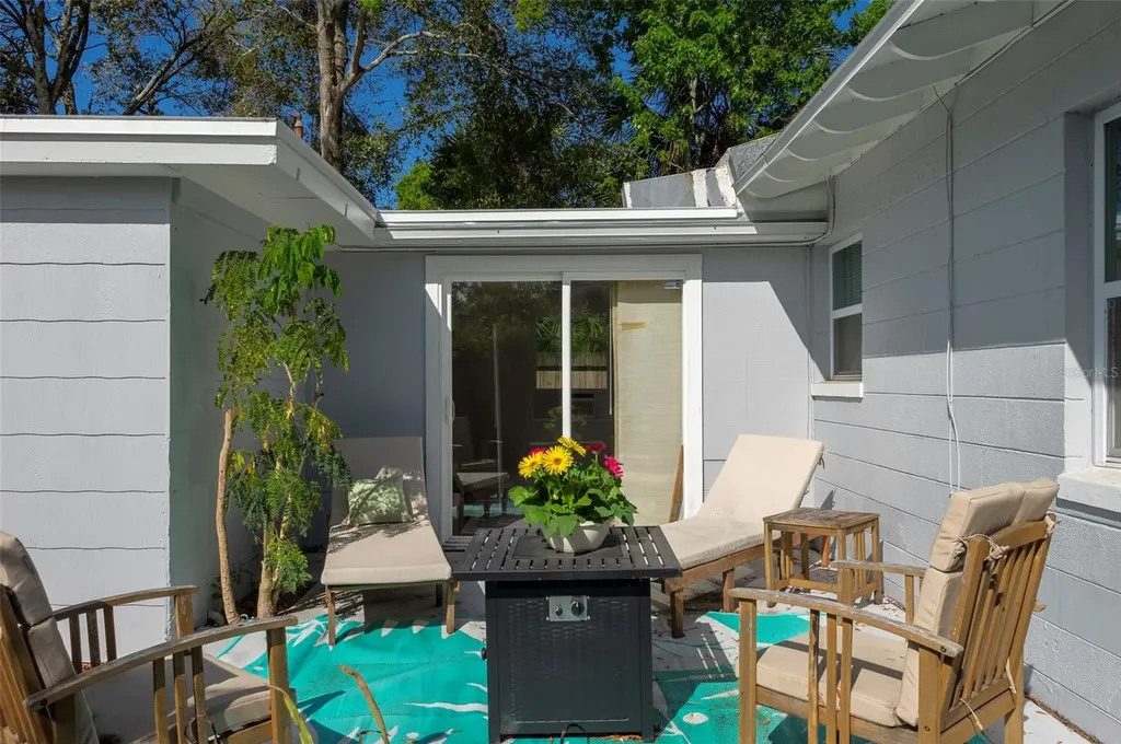 3510 4th Avenue N St Petersburg FL 33713