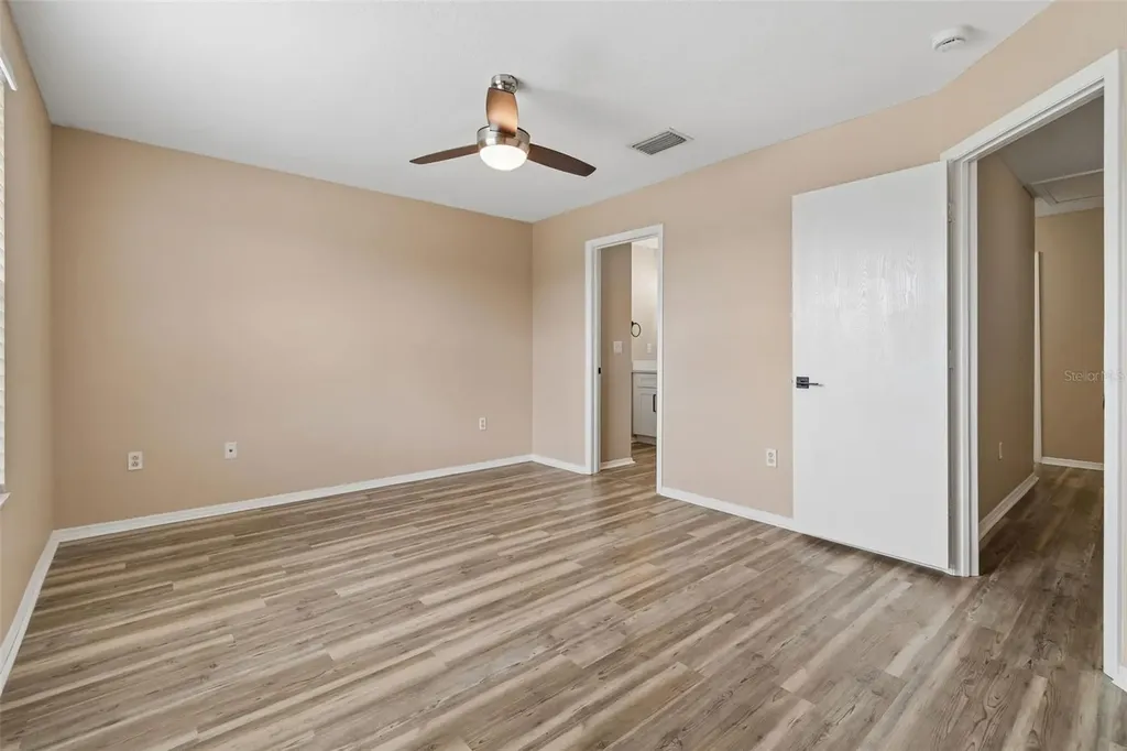 2634 Edgewater Falls Drive Brandon FL 33511