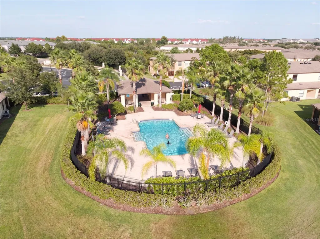 2634 Edgewater Falls Drive Brandon FL 33511