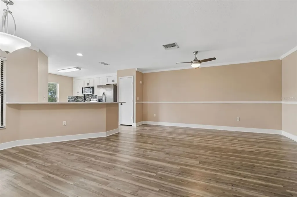2634 Edgewater Falls Drive Brandon FL 33511