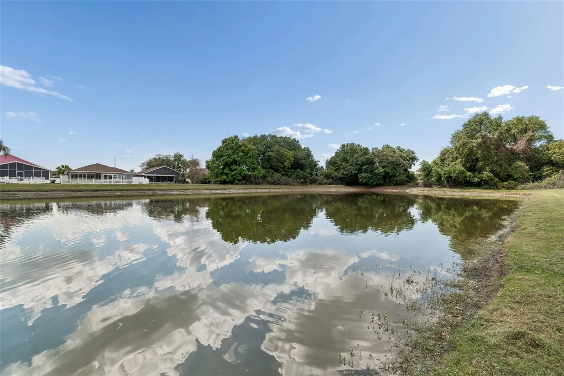 2634 Edgewater Falls Drive Brandon FL 33511