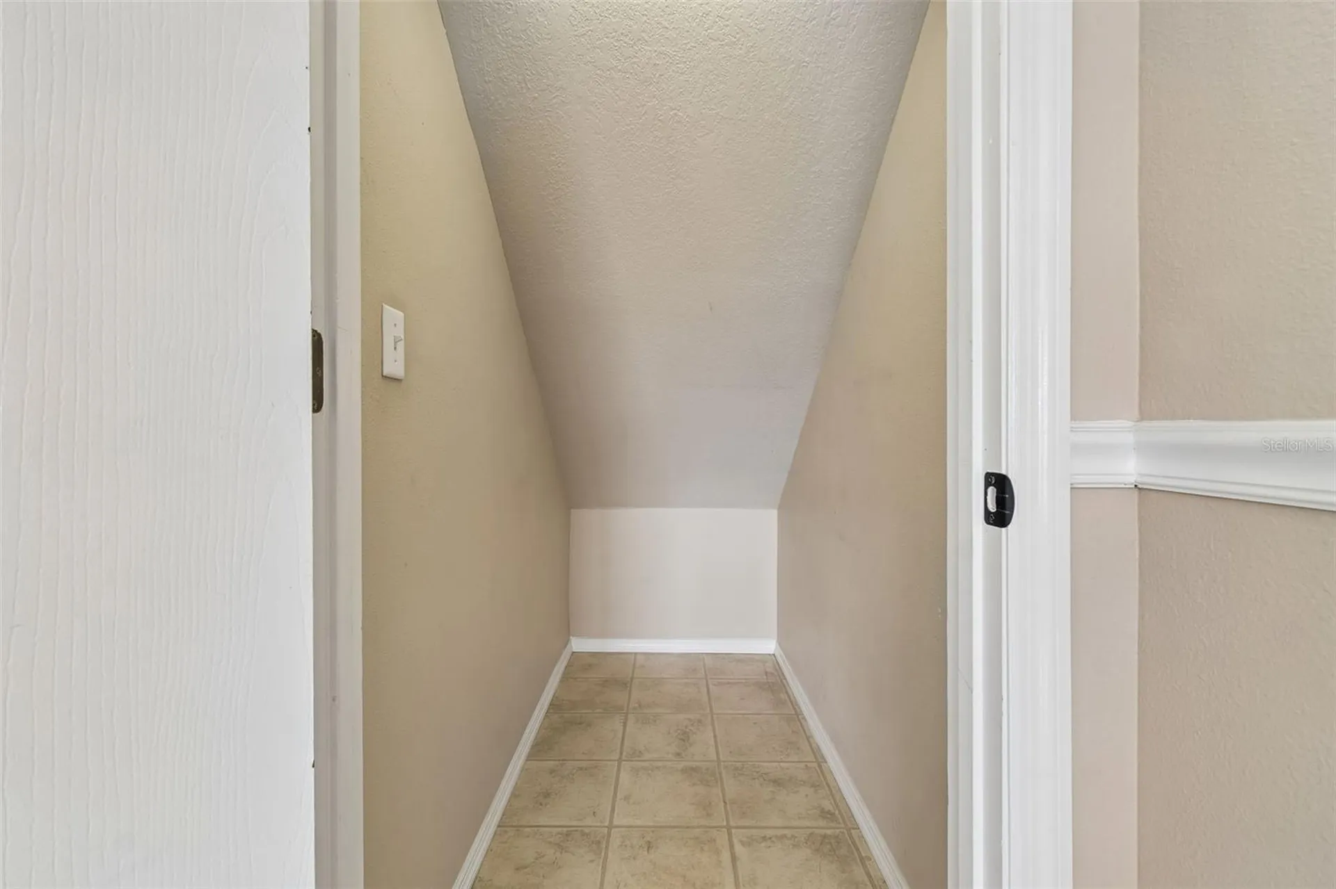2634 Edgewater Falls Drive Brandon FL 33511