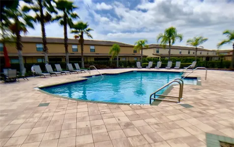 2634 Edgewater Falls Drive Brandon FL 33511