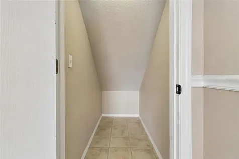 2634 Edgewater Falls Drive Brandon FL 33511