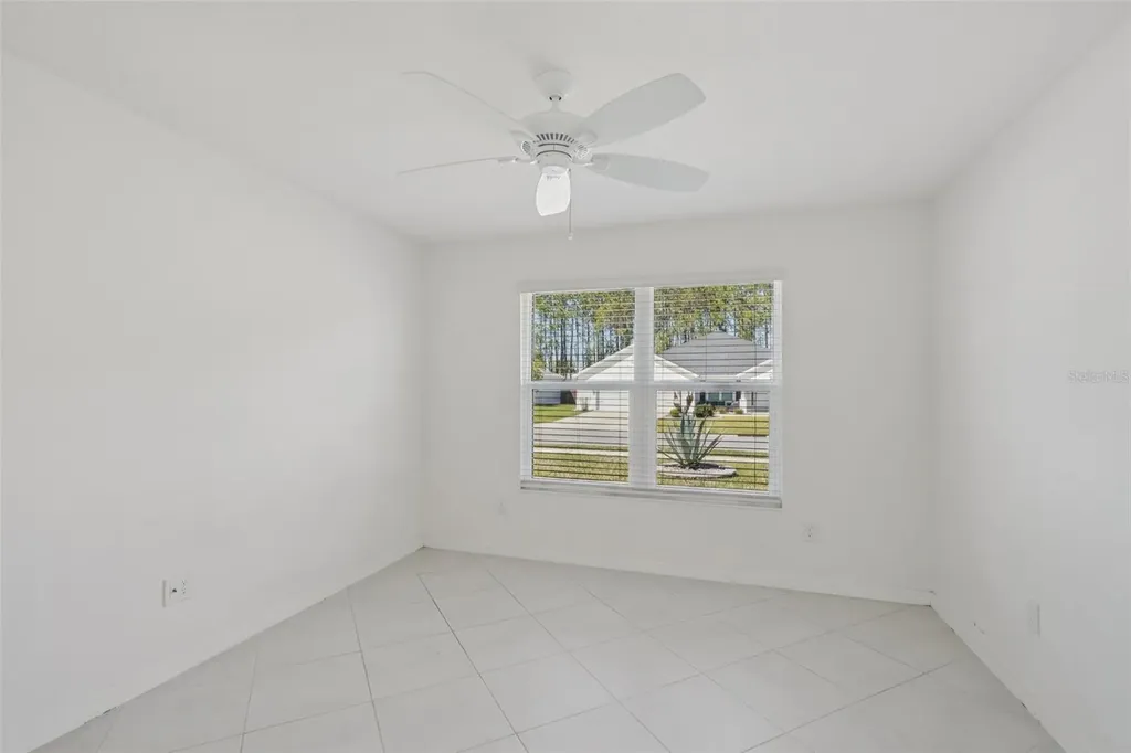3279 Dzuro Drive Oxford FL 34484