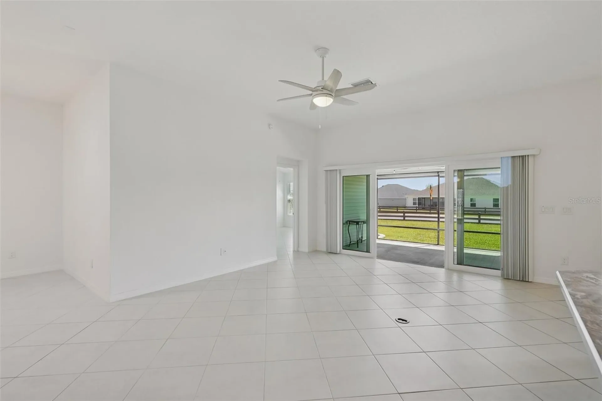3279 Dzuro Drive Oxford FL 34484