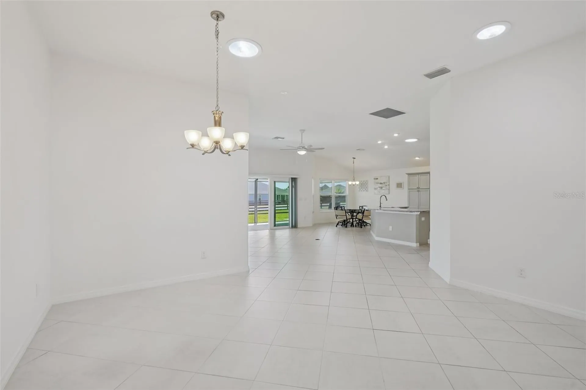 3279 Dzuro Drive Oxford FL 34484