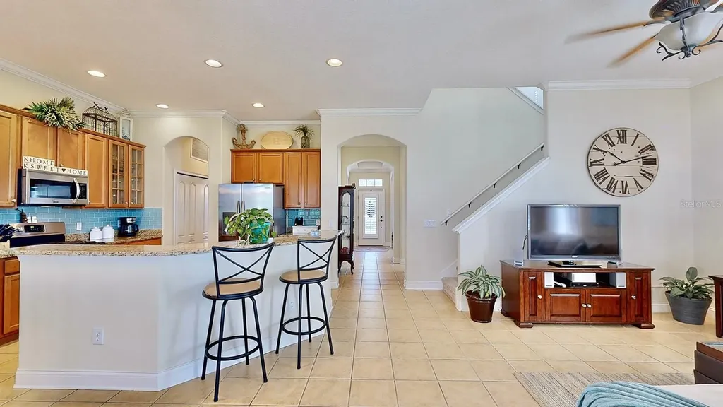 310 Manns Harbor Drive Apollo Beach FL 33572