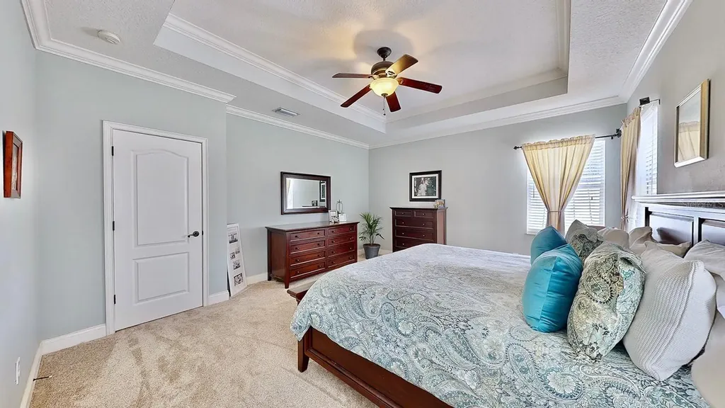 310 Manns Harbor Drive Apollo Beach FL 33572