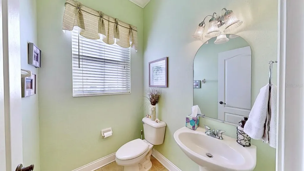 310 Manns Harbor Drive Apollo Beach FL 33572