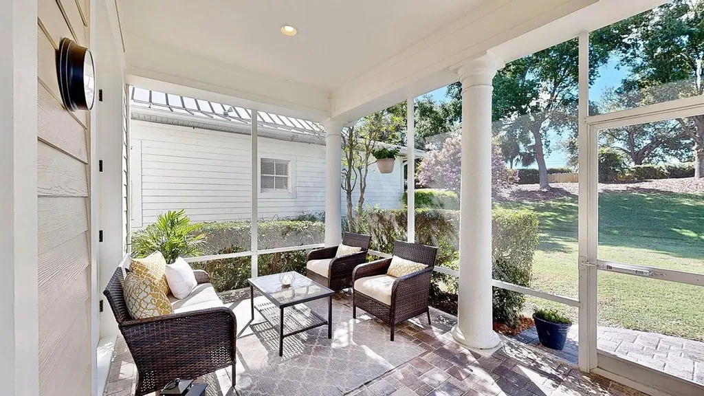 310 Manns Harbor Drive Apollo Beach FL 33572