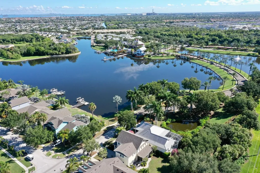 310 Manns Harbor Drive Apollo Beach FL 33572
