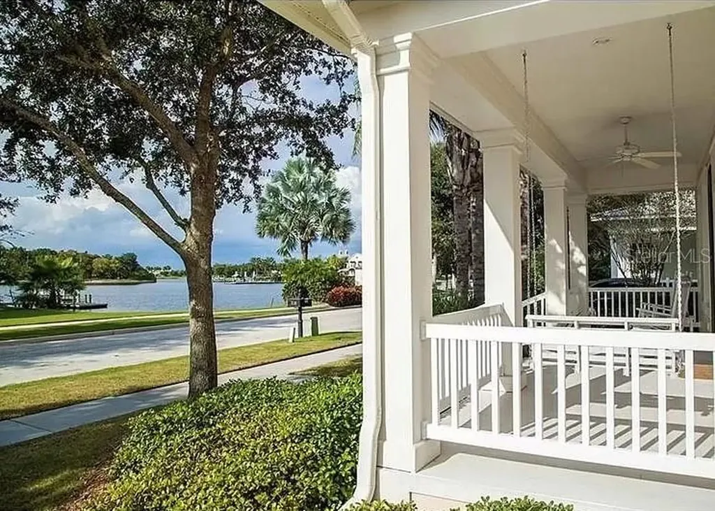 310 Manns Harbor Drive Apollo Beach FL 33572