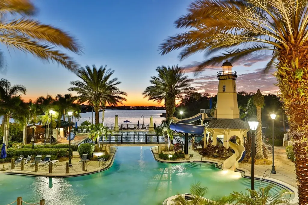 310 Manns Harbor Drive Apollo Beach FL 33572