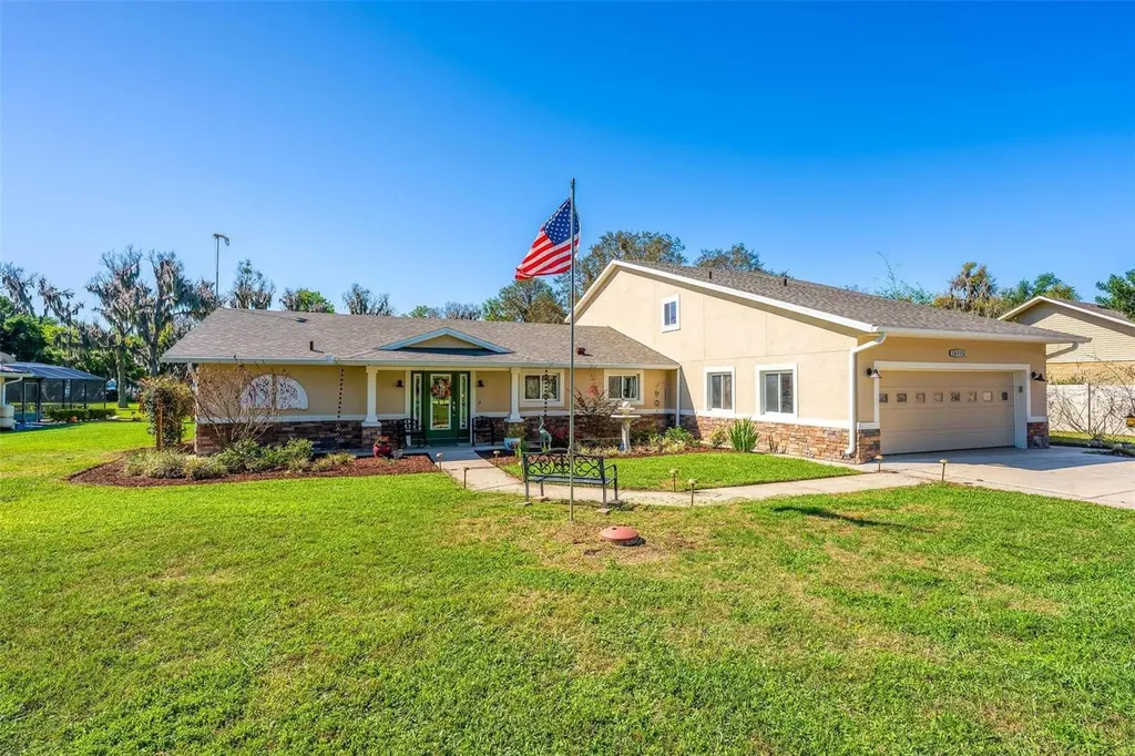 10220 Bumblebee Lane Leesburg FL 34788