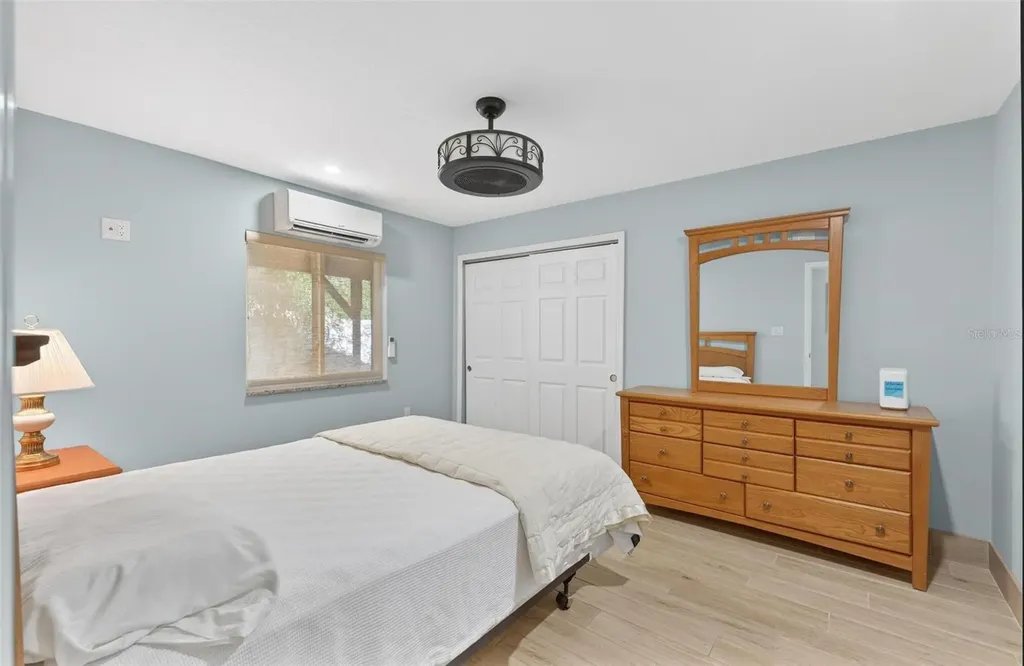 10220 Bumblebee Lane Leesburg FL 34788