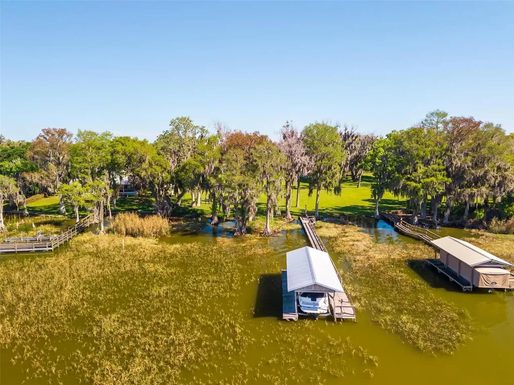 10220 Bumblebee Lane Leesburg FL 34788
