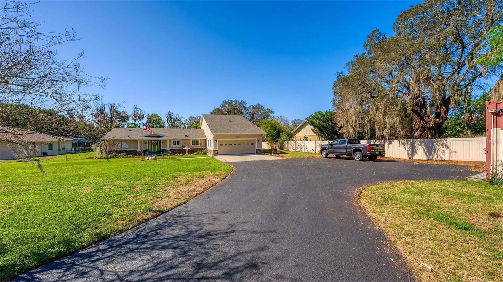10220 Bumblebee Lane Leesburg FL 34788
