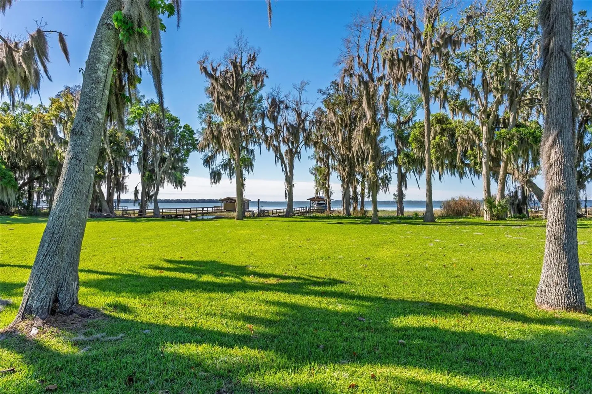 10220 Bumblebee Lane Leesburg FL 34788