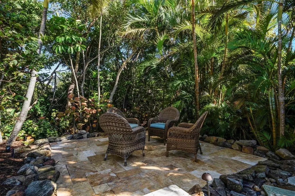 3750 Bayou Louise Lane Sarasota FL 34242
