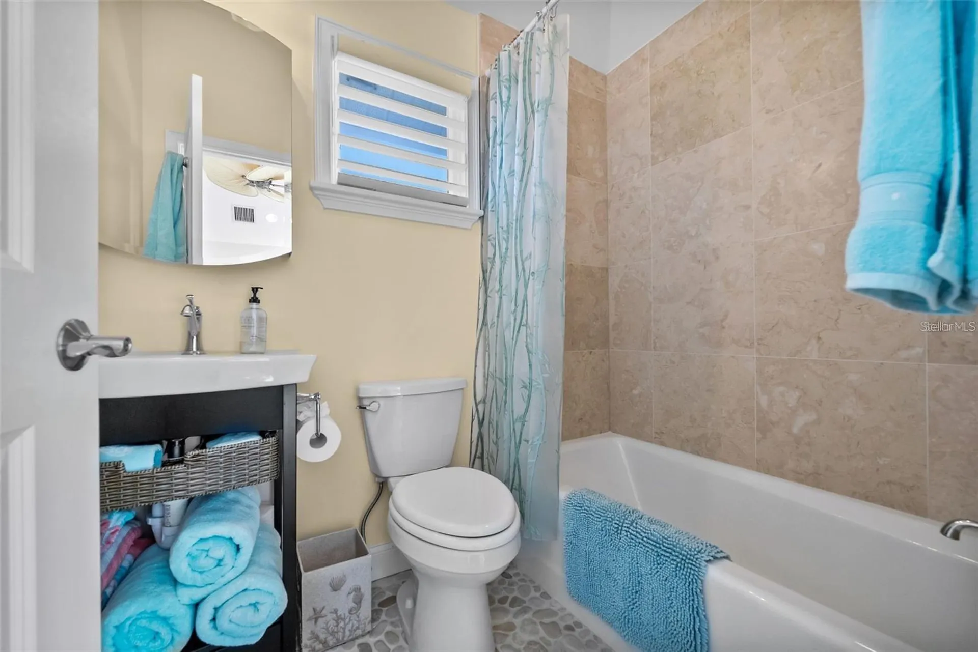 3750 Bayou Louise Lane Sarasota FL 34242