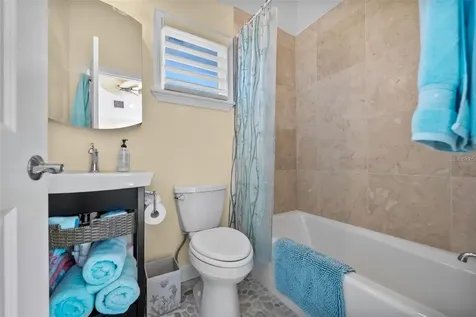 3750 Bayou Louise Lane Sarasota FL 34242