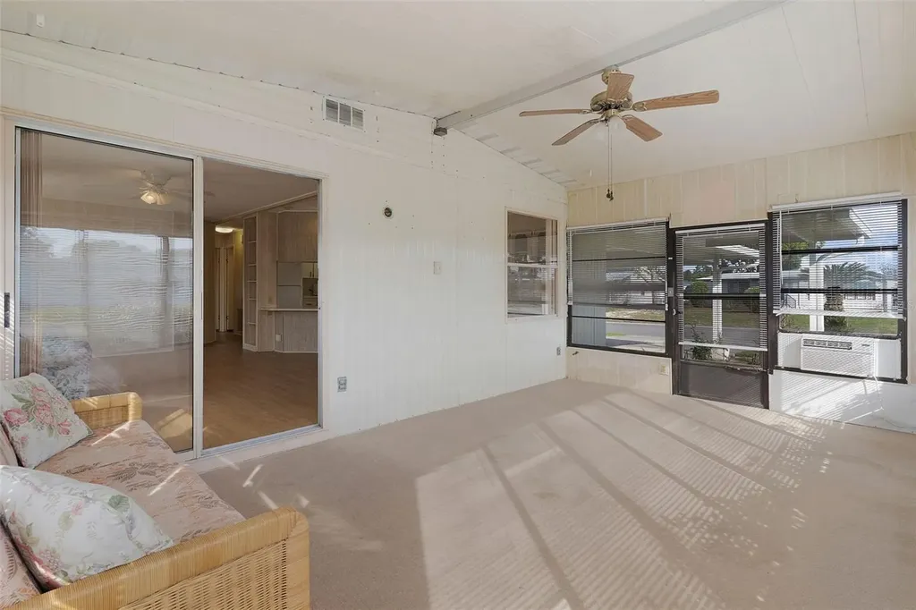 1227 Nassau Circle Tavares FL 32778