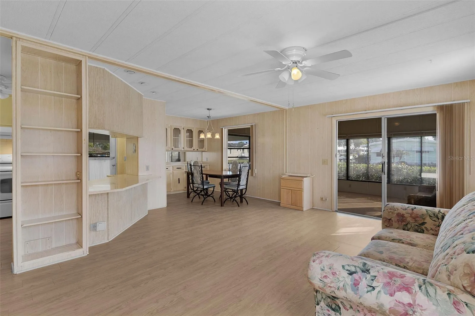 1227 Nassau Circle Tavares FL 32778