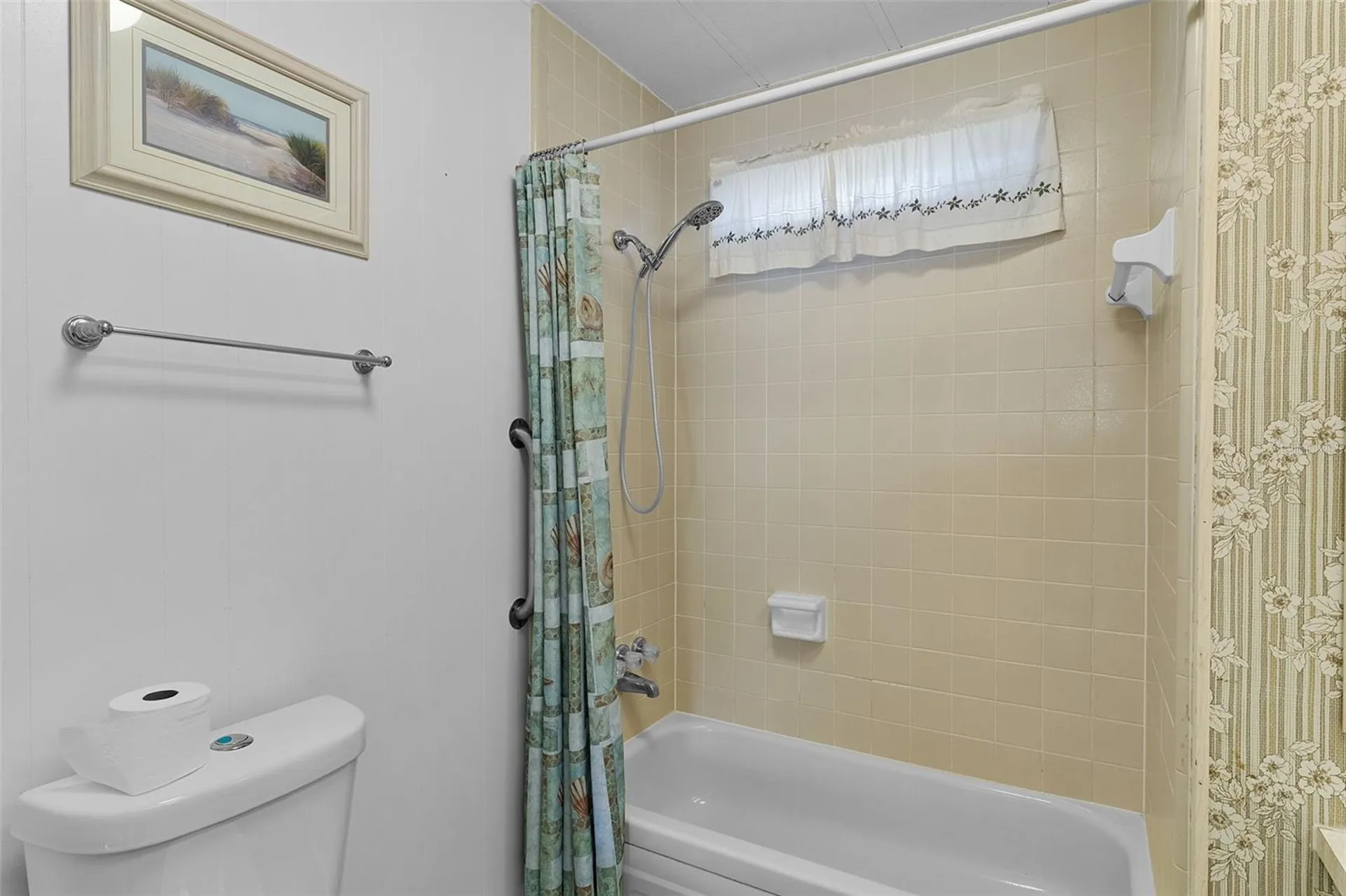 1227 Nassau Circle Tavares FL 32778