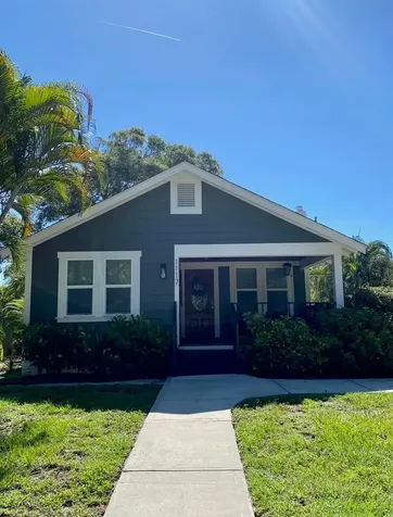 1117 17TH Street N St Petersburg FL 33713