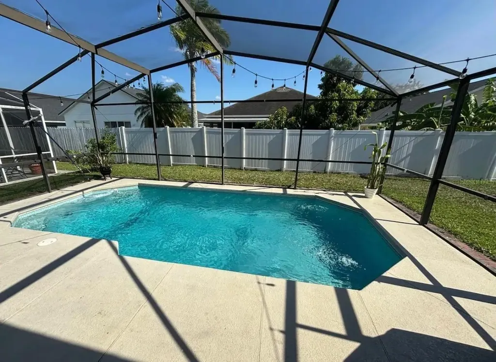 2616 Quarterdeck Court Kissimmee FL 34743