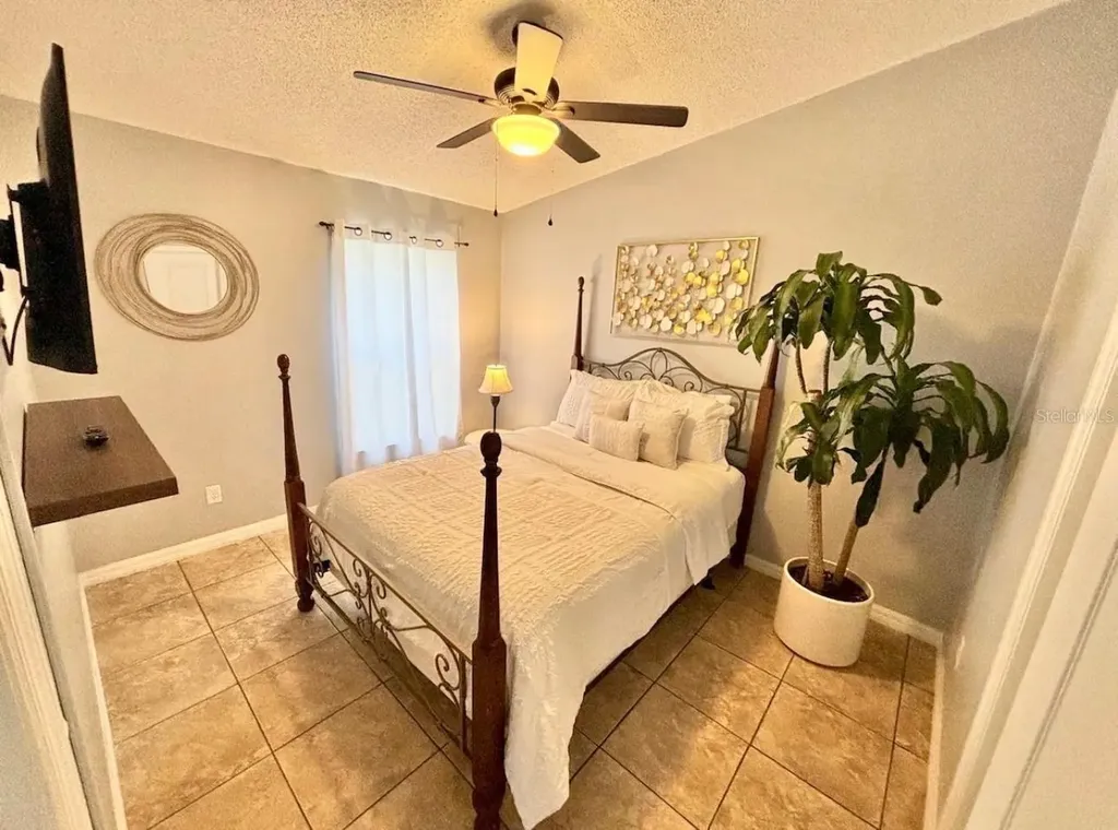 2616 Quarterdeck Court Kissimmee FL 34743
